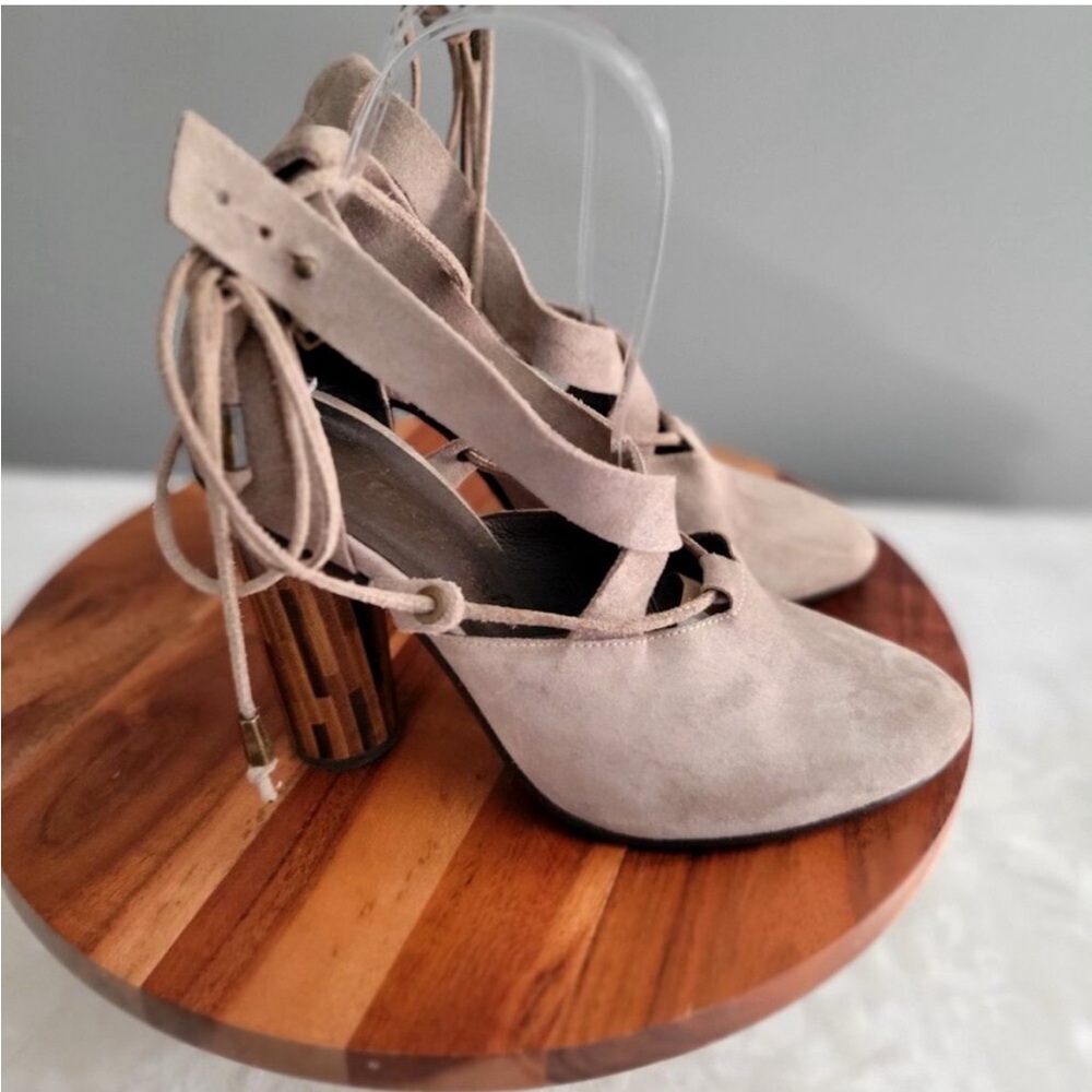 FREE PEOPLE Elegant Tan Women's Heels
